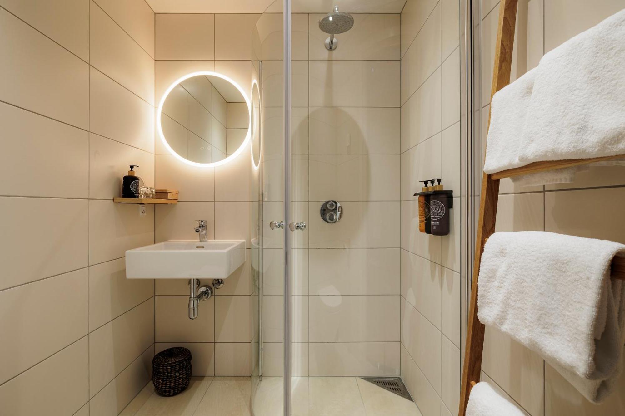 Hotel Gsh レンネ エクステリア 写真