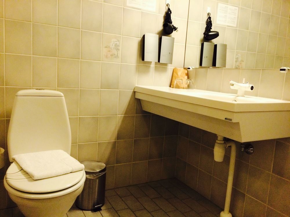 Hotel Gsh レンネ エクステリア 写真